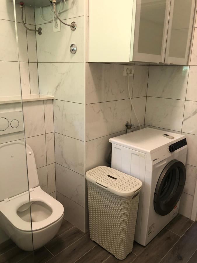 Sabina Apartments Omis Bagian luar foto
